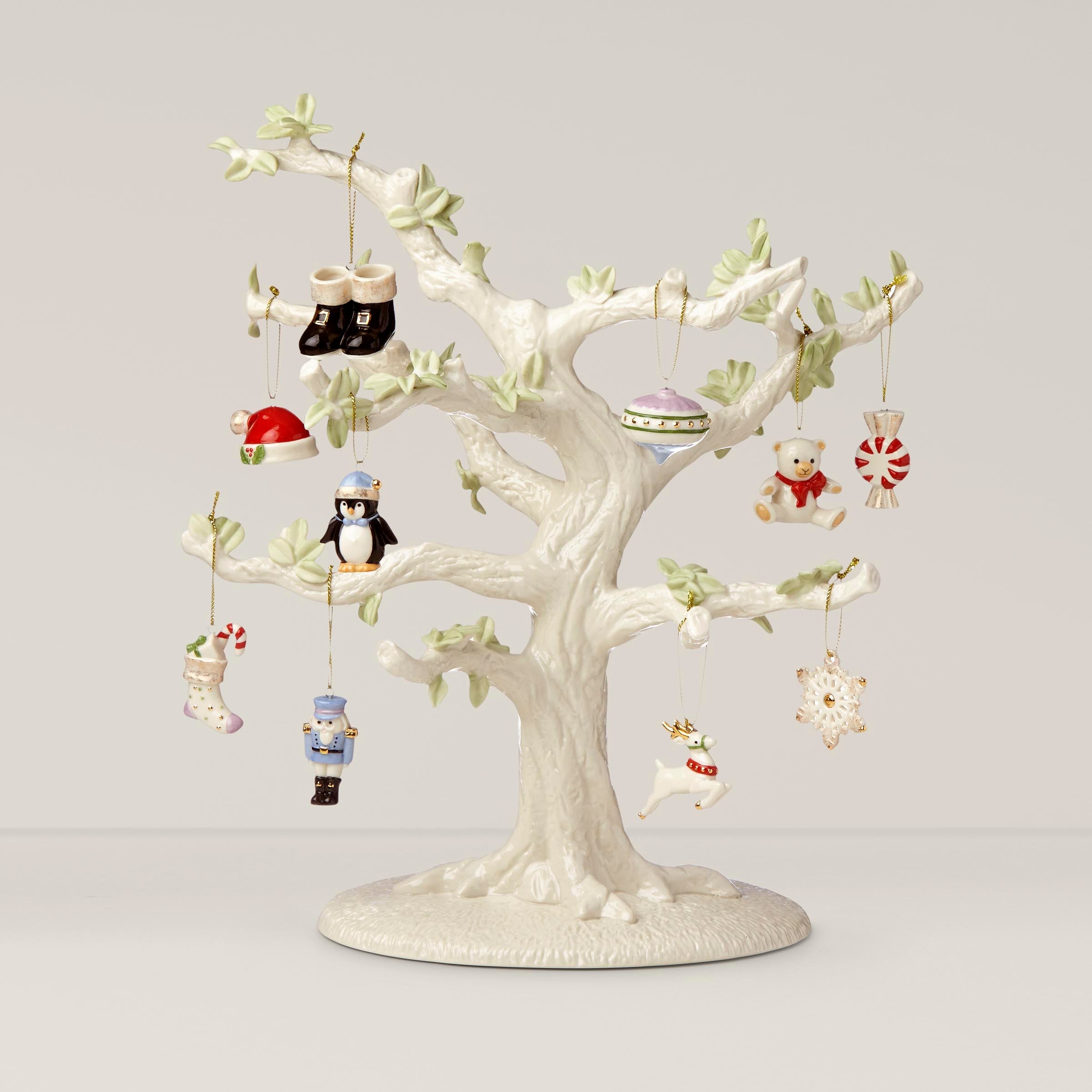 Christmas Memories 11-Piece Ornament & Tree Set